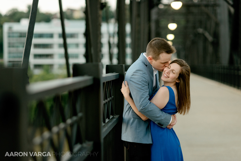 28 hot metal bridge photos engagement(pp w768 h512) - Beth + Luke | Mellon Park and Hot Metal Bridge Engagement Photos