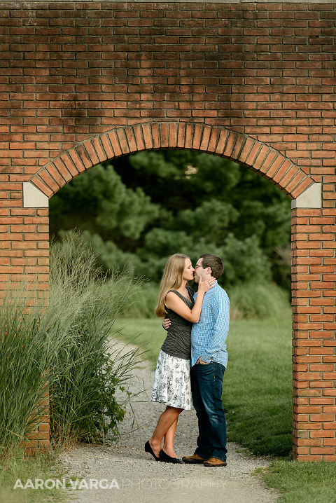 03 arch at washingtons landing(pp w480 h718) - Melissa + Dan | Washington's Landing Engagement Photos