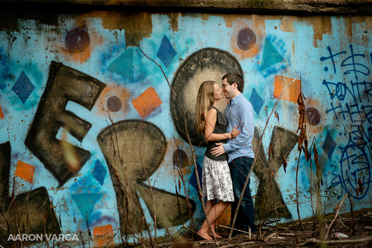 19 blue wall washingtons landing(pp w768 h512) - Melissa + Dan | Washington's Landing Engagement Photos