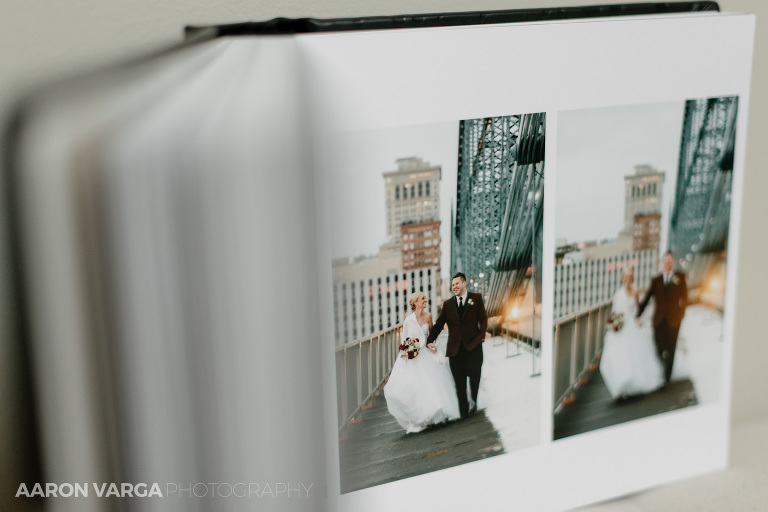 05 sheration station square wedding album finao one(pp w768 h512) - Silver and White Leather Wedding Album | Sheraton Station Square Wedding