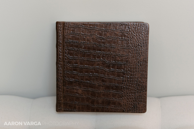 01 finao one wedding album(pp w768 h512) - Brown Leather Wedding Album | Shady Elms Farm Wedding