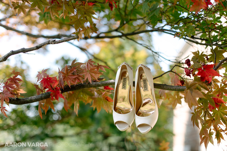 05 fall wedding details shoe(pp w768 h512) - Alexis + Matt | Greensburg Country Club Wedding Photos