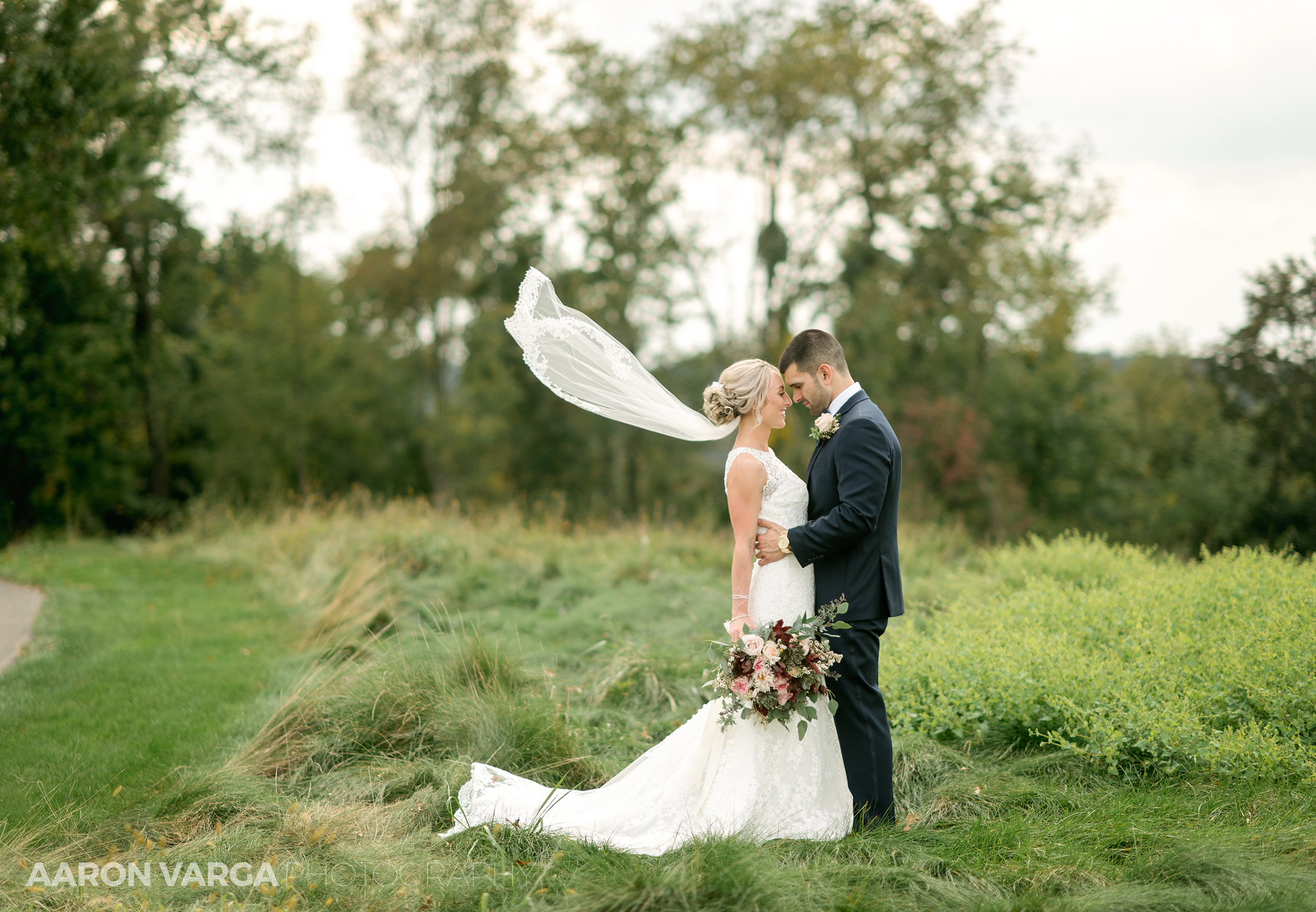 30 longue vue club wedding field - Cayla + Sam | Longue Vue Club Wedding Photos