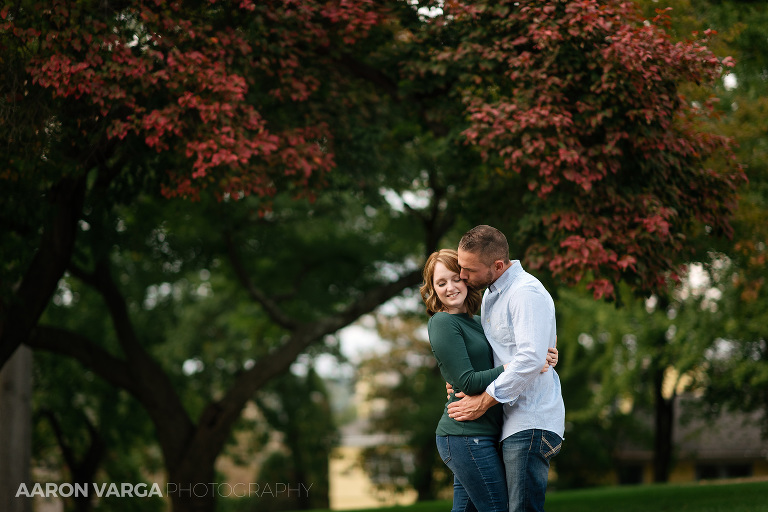 24 fall trees mellon park(pp w768 h512) - Anna + Aaron | Mellon Park and Mt. Washington Engagement Photos