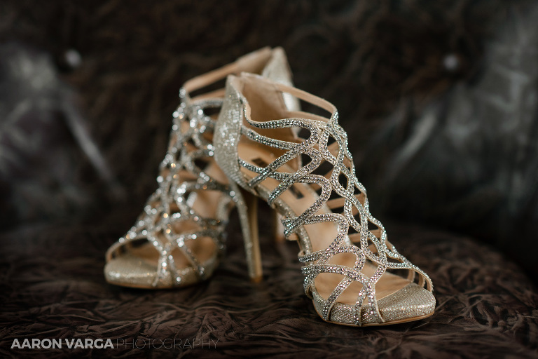 04 winter wedding gold wedding shoes(pp w768 h512) - Andrea + Frank | Pittsburgh Airport Marriott Wedding Photos