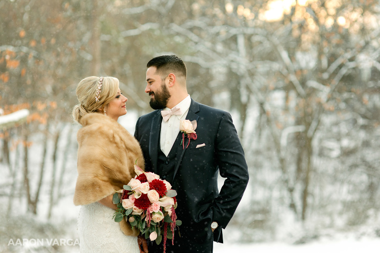 38 snowy winter wedding photos(pp w768 h511) - Andrea + Frank | Pittsburgh Airport Marriott Wedding Photos