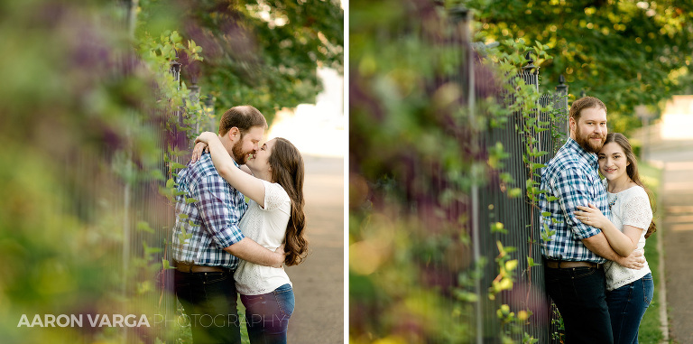05 engagement photos at phipps(pp w768 h381) - Laura + CJ | Schenley Park and North Shore Engagement Photos