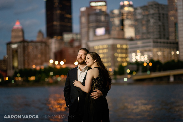 24 night time engagement photos(pp w768 h512) - Laura + CJ | Schenley Park and North Shore Engagement Photos
