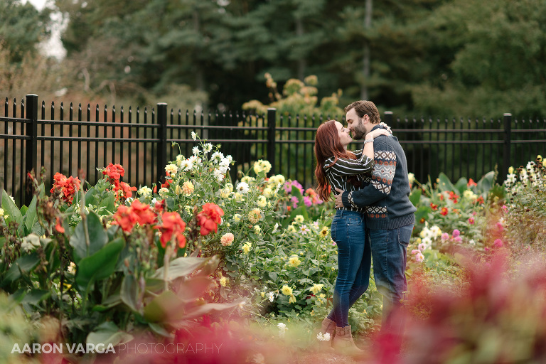 19 hartwood acres flowers engagement(pp w768 h512) - Ashley + Jimmy | Hartwood Acres Engagement Photos