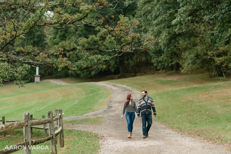 27 hartwood acres fall engagement barn(pp w768 h512) - Ashley + Jimmy | Hartwood Acres Engagement Photos