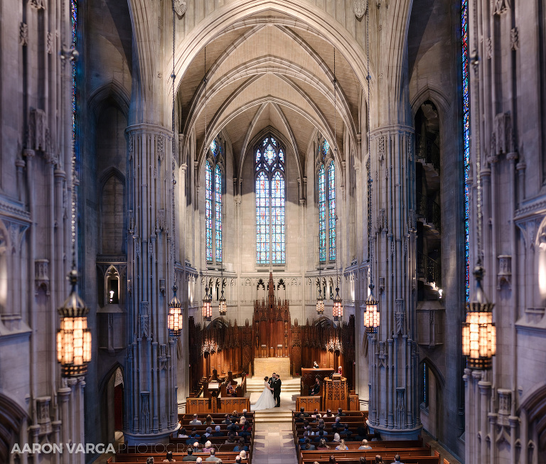 17 heinz chapel brenizer method(pp w768 h653) - Laura + CJ | Renaissance Pittsburgh Hotel Wedding Photos