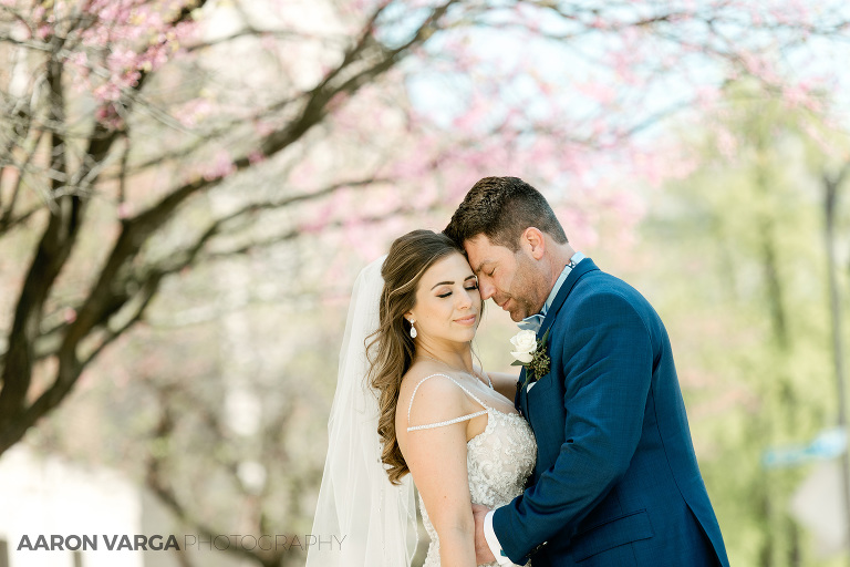 37 spring wedding pittsburgh 1(pp w768 h512) - Cassandra + David | Sheraton Station Square Wedding Photos
