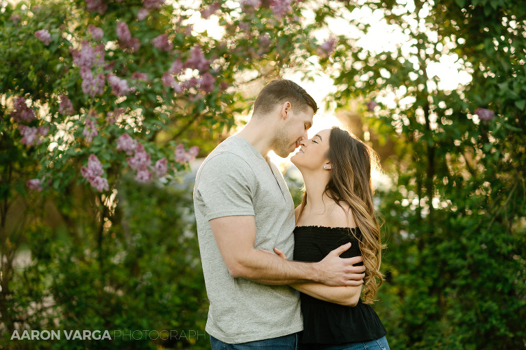 25 floral sunset enagement photos(pp w768 h512) - Alexa + Jack | Hartwood Acres Engagement Photos