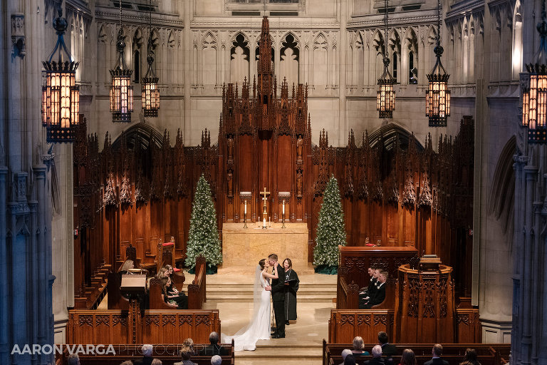 14 heinz chapel wedding first kiss(pp w768 h512) - Emily + Keith | Hotel Monaco