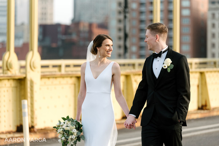 50 roberto clemente bridge wedding(pp w768 h512) - Emily + Keith | Hotel Monaco