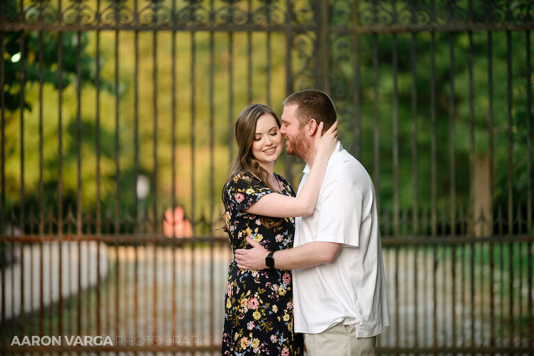 11 Mellon Park engagement photos(pp w768 h512) - Kelli + Ian | Mellon Park and North Shore Engagement Photos