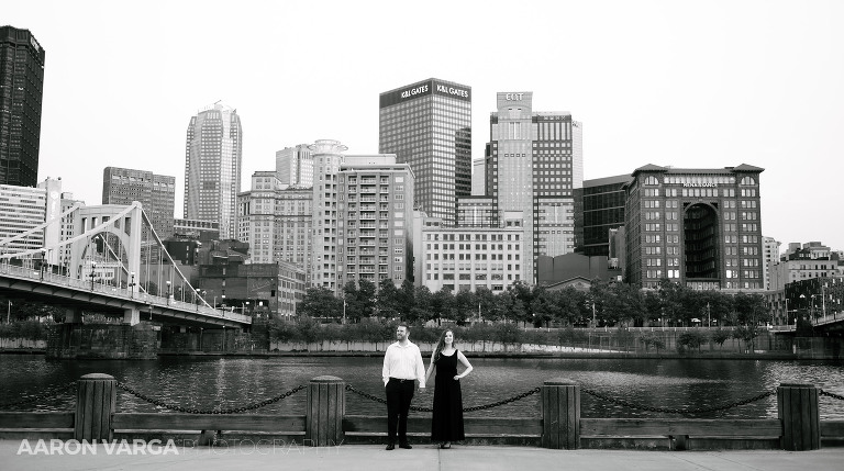 21 black white north shore pittsburgh(pp w768 h429) - Kelli + Ian | Mellon Park and North Shore Engagement Photos