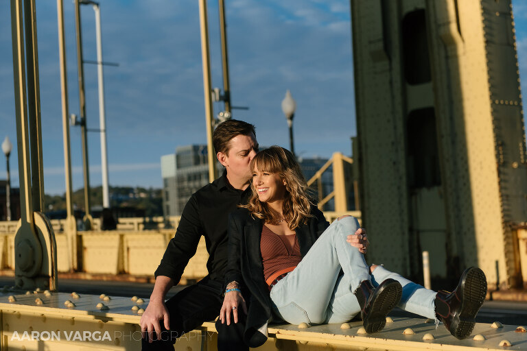 18 roberto clemente bridge engagement(pp w768 h512) - Lauren + Dave | Fall Downtown Engagement Photos