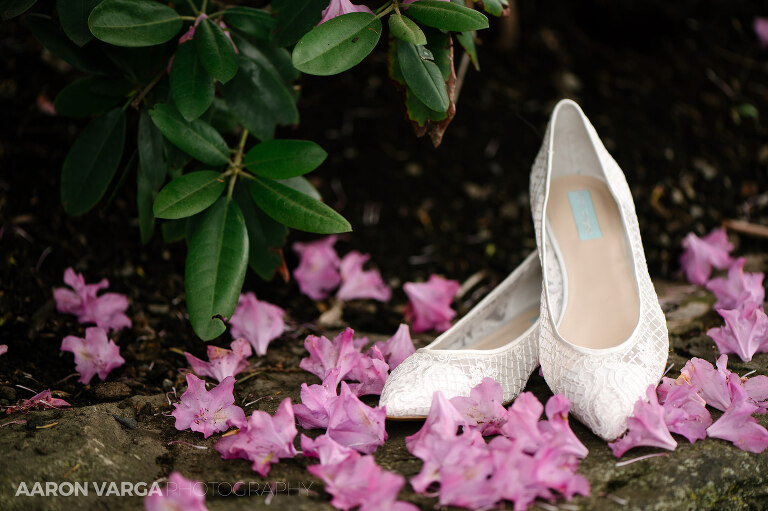 04 pink spring flowers longue vue club(pp w768 h511) - Alexis + Luke | Longue Vue Club Wedding Photos