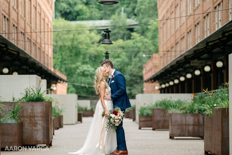 34 timeless wedding photography(pp w768 h511) - Missy + Joe | Omni William Penn Hotel Wedding Photos