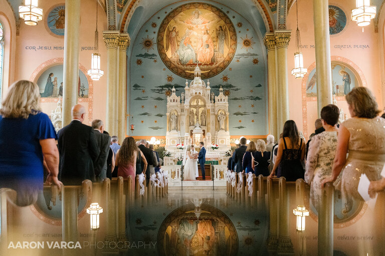 St Adalbert Church wedding photo(pp w768 h511) - Missy + Joe | Omni William Penn Hotel Wedding Photos