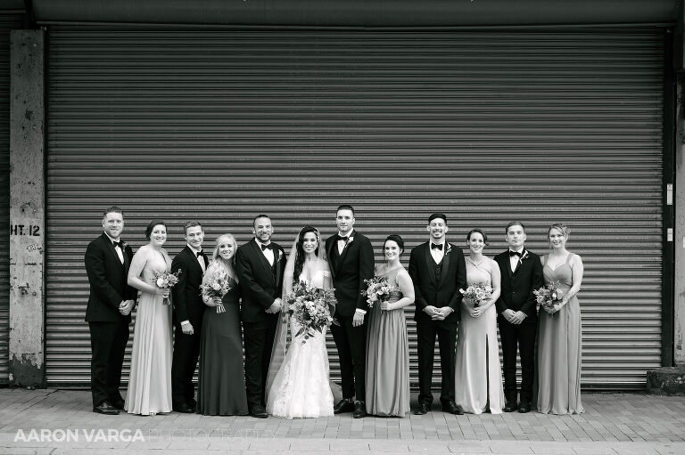 21 downtown pittsburgh wedding photos(pp w768 h511) - Dakota + Carlo | Renaissance Pittsburgh Hotel Wedding Photos