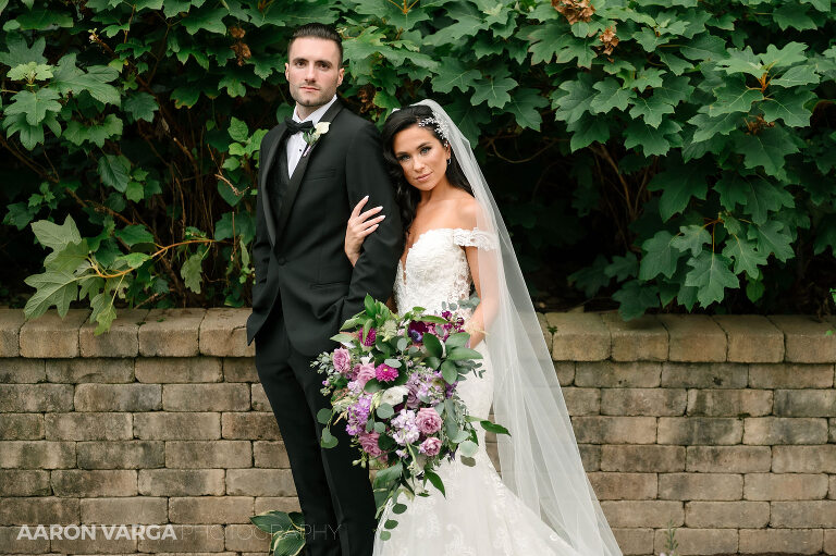 36 ivy wall pittsburgh wedding(pp w768 h511) - Dakota + Carlo | Renaissance Pittsburgh Hotel Wedding Photos