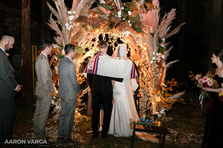 40 jewish wedding at sunset carrie furnace(pp w768 h511) - Emily + Eli | Carrie Furnace Wedding Photos