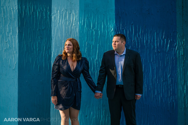 05 blue wall downtown pittsburgh(pp w768 h511) - Julia + Ryan | Downtown and Mt. Washington Engagement Photos