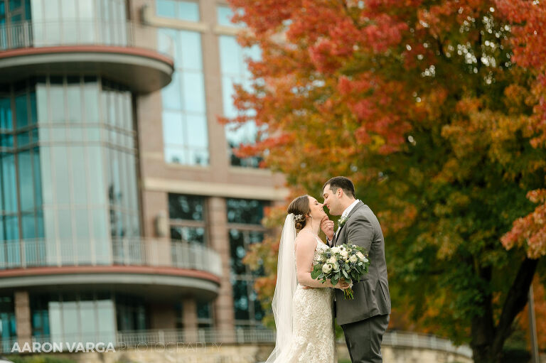 32 fall wedding photo southpointe golf club canonsburg(pp w768 h511) - Alyssa + Tony | Southpointe Golf Club Wedding Photos