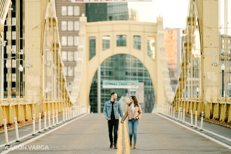 21 clemente bridge engagement photos(pp w768 h511) - Sarah + Alex | North Side and North Shore Engagement Photos
