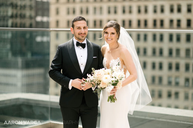 15 hotel monaco rooftop wedding photos(pp w768 h511) - Elizabeth + Dan | Hotel Monaco & MuseumLab Wedding Photos
