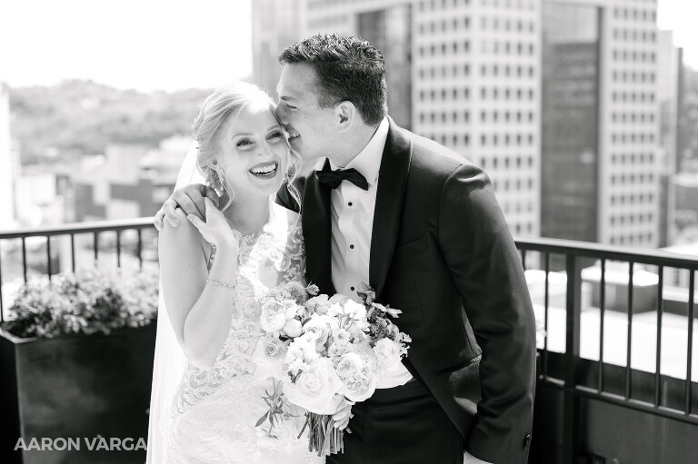 13 renaissance hotel pittsburgh rooftop wedding(pp w768 h511) - Katie + Angelo | Renaissance Pittsburgh Hotel Wedding Photos