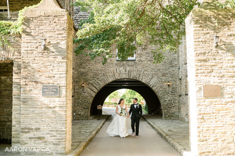 34 bride groom wedding photos longue vue club(pp w768 h511) - Maddie + Luke | Longue Vue Club Wedding Photos