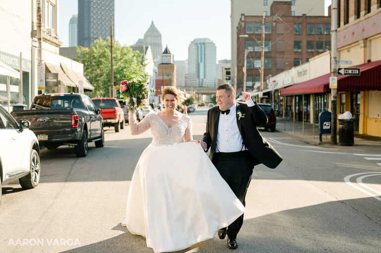 31 strip district smallman wedding(pp w768 h511) - Julia + Ryan | Heinz History Center Wedding Photos