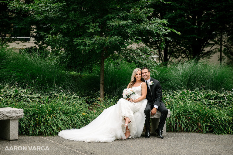 26 wedding photos downtown pittsburgh(pp w768 h511) - Shannon + Ricky | The Pennsylvanian Wedding Photos