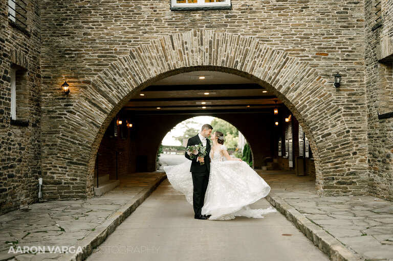 35 longue vue club bride twirling dress(pp w768 h511) - Noelle + Mark | Longue Vue Club Wedding Photos