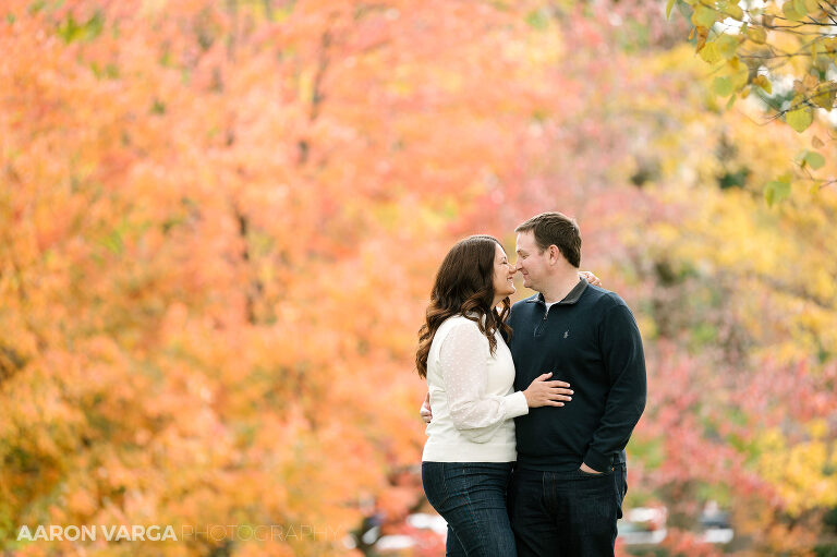 02 fall engagement photos oakland(pp w768 h511) - Katie + Shane | Pitt University and Pennsylvanian Engagement Photos