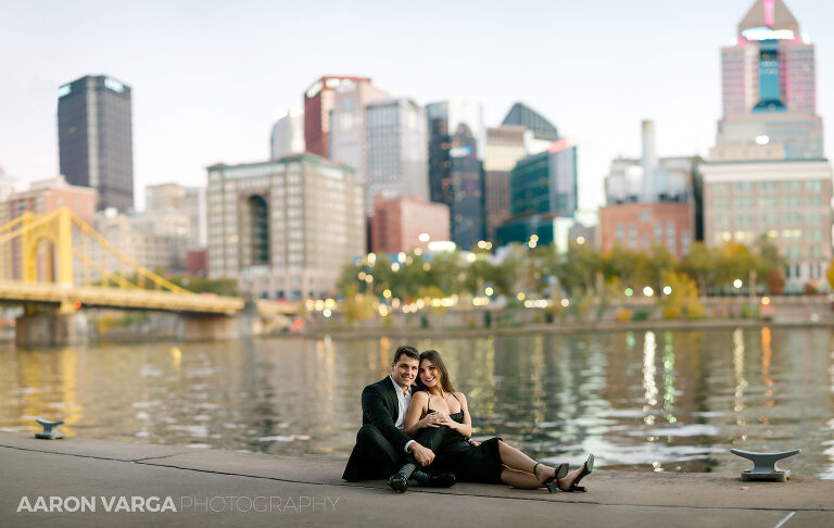 30 brenizer method engagement photo(pp w768 h486) - Meredith + LJ | Downtown Pittsburgh and North Shore Engagement Photos