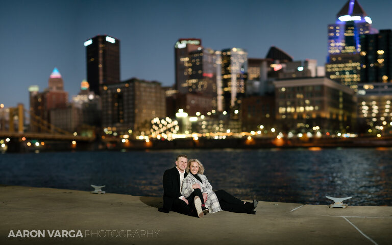 31 north shore engagement night photos(pp w768 h480) - Kassandra + Nate | Cocktail Bar and North Shore Engagement Photos