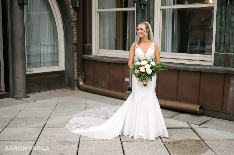 14 pittsburgh hotel wedding(pp w768 h511) - Ashley + Jordan | Renaissance Pittsburgh Hotel Wedding Photos