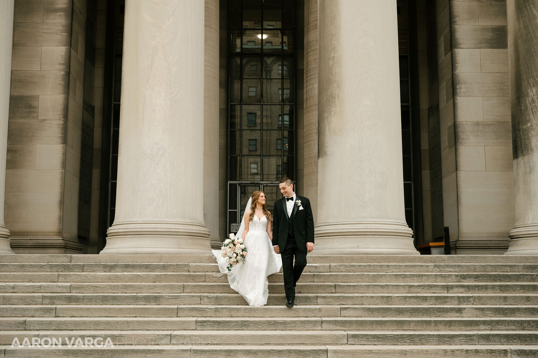 Soldiers Sailors Wedding - Sneak Peek! Amanda + Andrew | Soldiers & Sailors Memorial Hall Wedding Photos