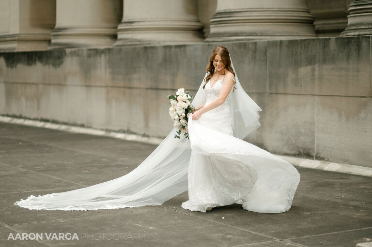 26 oakland bride wedding(pp w768 h511) - Amanda + Andrew | Soldiers & Sailors Memorial Hall Wedding Photos