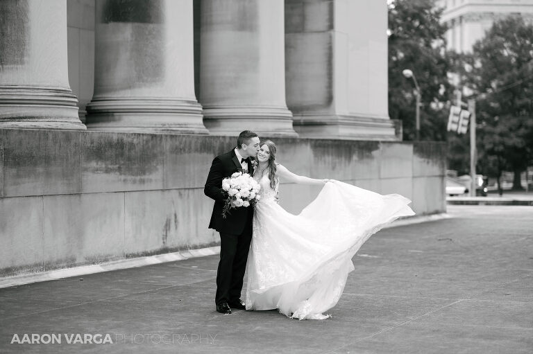 49 soldiers and sailors wedding photos(pp w768 h511) - Amanda + Andrew | Soldiers & Sailors Memorial Hall Wedding Photos