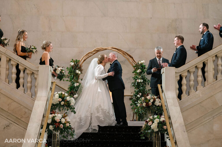 22 Renaissance Hotel Pittsburgh Wedding Photos 1(pp w768 h511) - Stephanie + Ryan | Renaissance Pittsburgh Hotel Wedding Photos