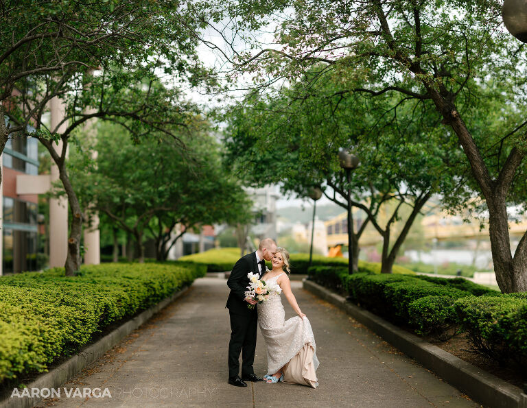 49 Sheraton Station Square Wedding Photos(pp w768 h595) - Shannon + Jim | Sheraton Station Square Wedding Photos
