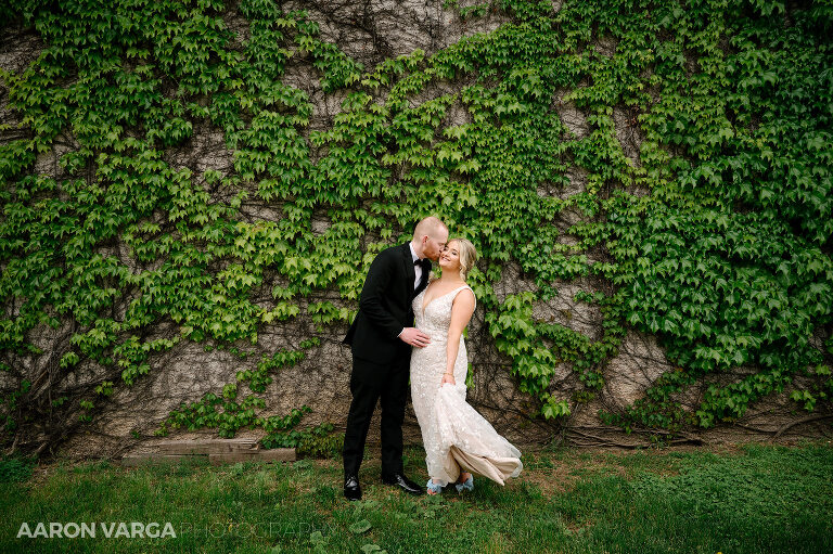 55 Sheraton Station Square Wedding Photos(pp w768 h511) - Shannon + Jim | Sheraton Station Square Wedding Photos