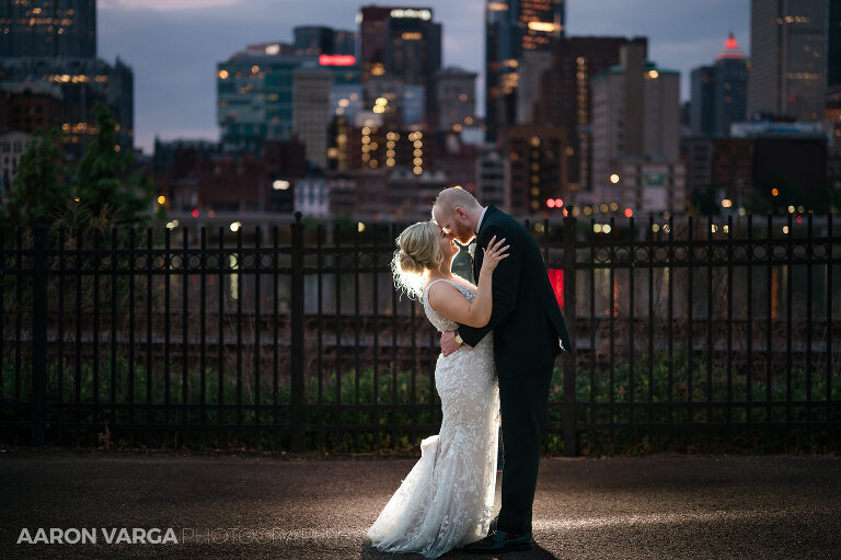 64 Sheraton Station Square Wedding Photos(pp w768 h511) - Shannon + Jim | Sheraton Station Square Wedding Photos