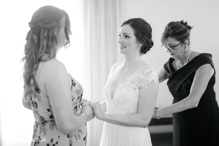 07 National Aviary Wedding Pittsburgh(pp w768 h511) - Hannah + PJ | National Aviary Wedding Photos