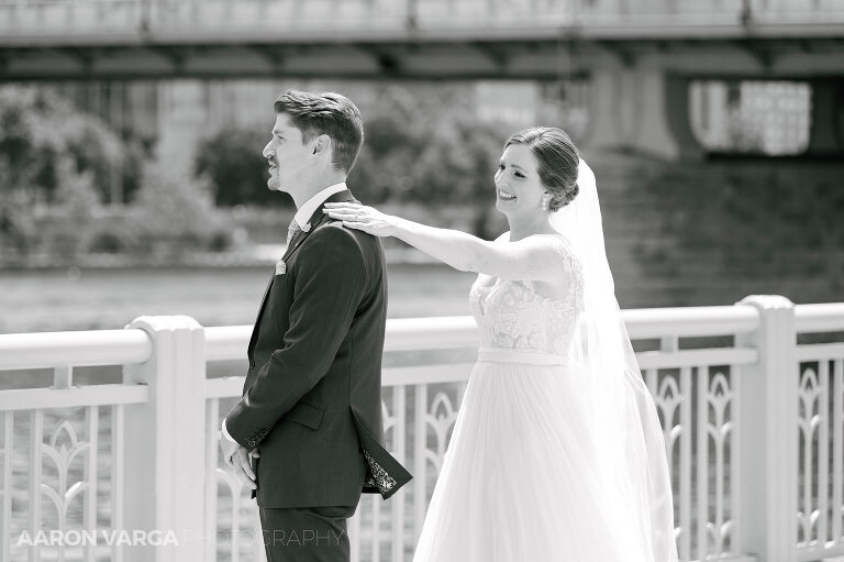 12 National Aviary Wedding Pittsburgh(pp w768 h511) - Hannah + PJ | National Aviary Wedding Photos
